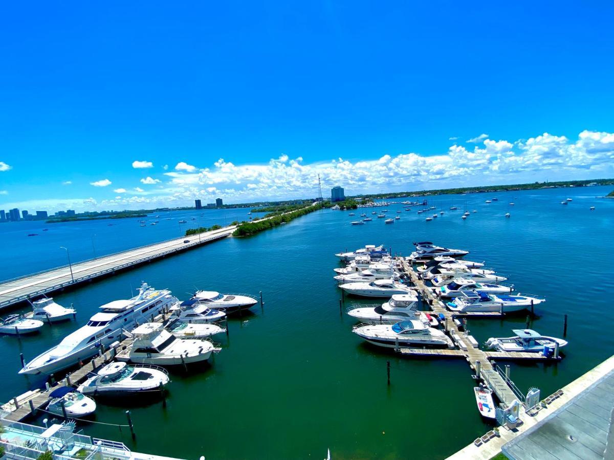 Premium Modern Waterfront Apartment With Miami Skyline View On The Bay 5 Mins Drive To Miami Beach With Free Parking Esterno foto